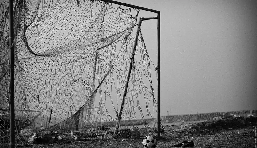 Manipulácia zápasov vo futbale: Ako ovplyvňuje stávkové trhy